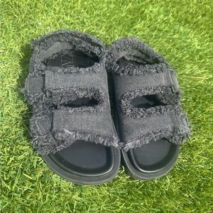 Zara Girls Finge Sandals Black Size 33 US 2